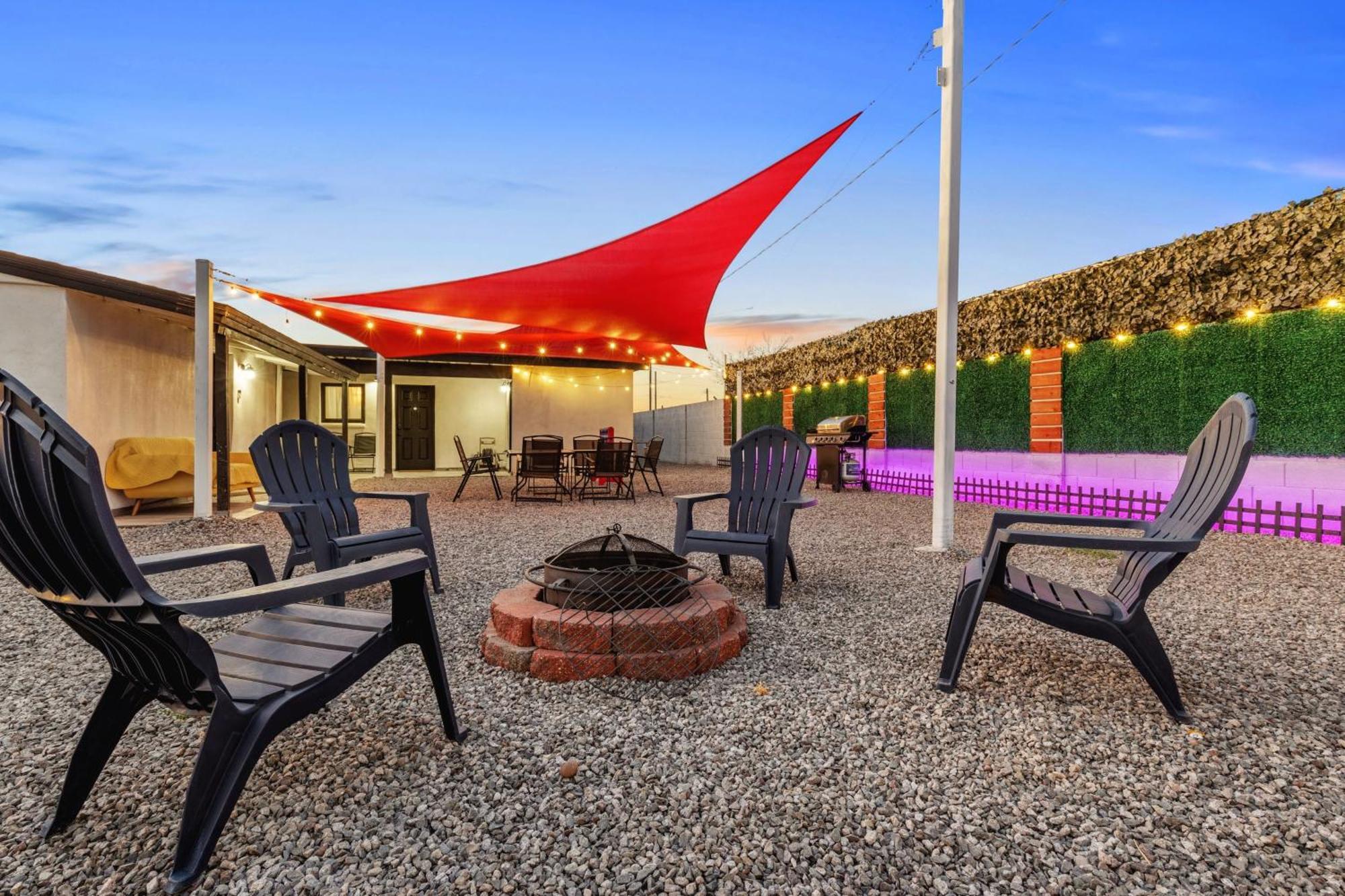 Phoenix Retreat - 1 Bedroom King Suite With 2 Smart Tvs - 10 Min From Airp - Unit B Extérieur photo
